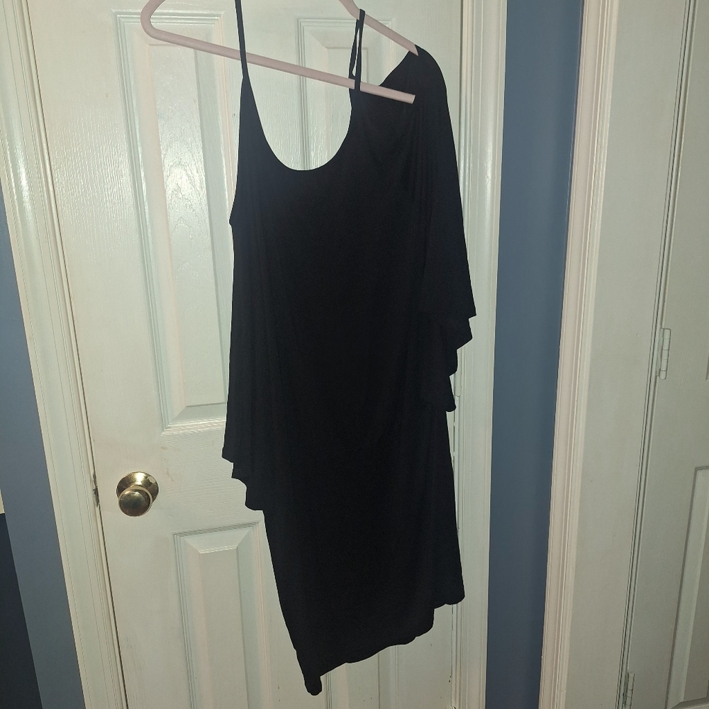 Chic Asymmetrical Black Dress**